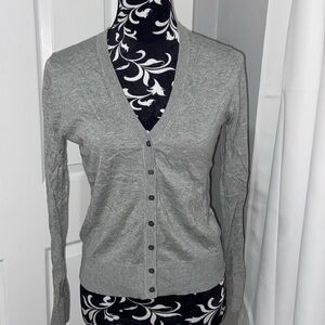 Banana Republic classic v neck button cardigan